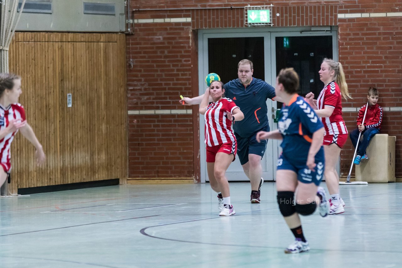 Bild 208 - Frauen Bramstedter TS - TSV Wattenbek 2 : Ergebnis: 20:24